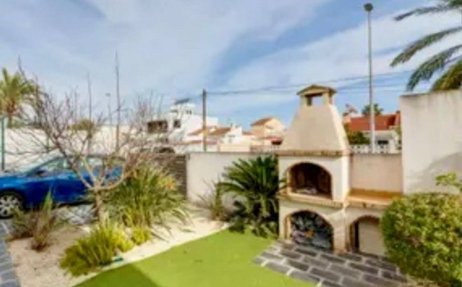 Resale - Town House -
Pilar de la Horadada - Mil Palmeras