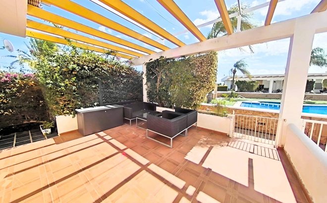 Resale - Town House -
Pilar de la Horadada - Mil Palmeras