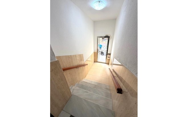 Resale - Apartment -
Torrevieja - Playa del Cura