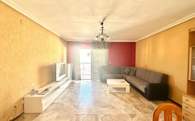 Resale - Apartment -
Torrevieja - Acequion