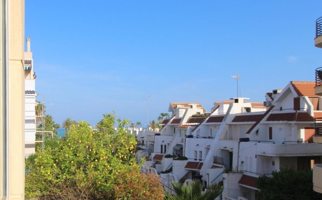 Resale - Apartment -
Torrevieja - La Veleta