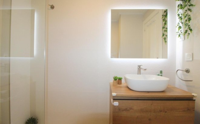 Resale - Apartment -
Torrevieja - La Veleta