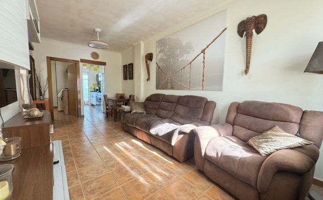 Resale - Terraced house -
Pilar de la Horadada - Mil Palmeras