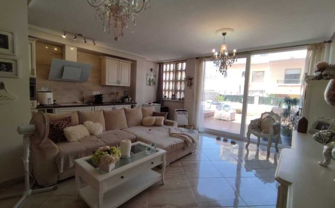 Revente - Dúplex -
La Florida - Inland