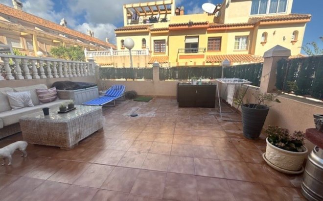 Revente - Dúplex -
La Florida - Inland