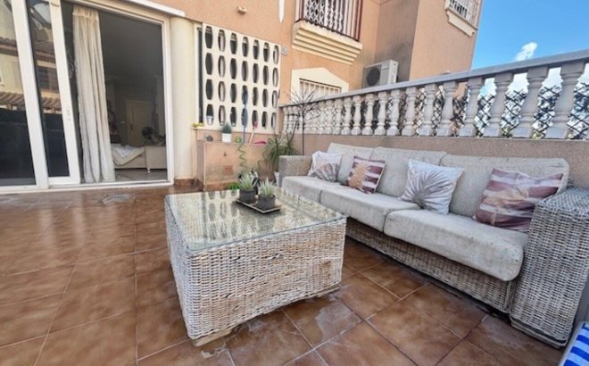 Revente - Dúplex -
La Florida - Inland