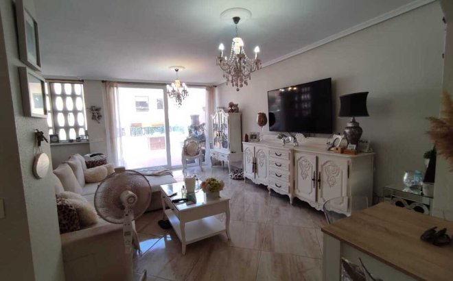 Revente - Dúplex -
La Florida - Inland