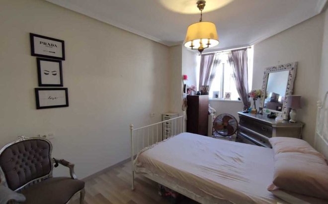 Revente - Dúplex -
La Florida - Inland