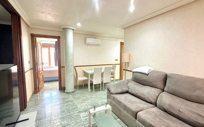 Revente - Penthouse -
Torrevieja