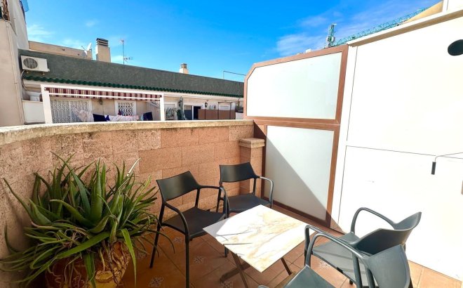Revente - Penthouse -
Torrevieja