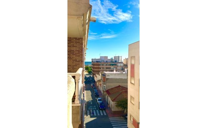 Revente - Penthouse -
Torrevieja