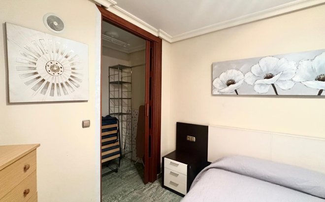 Revente - Penthouse -
Torrevieja