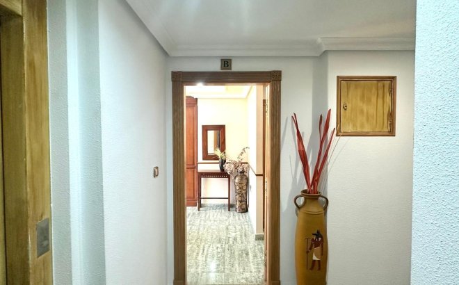 Revente - Penthouse -
Torrevieja