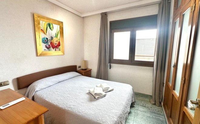 Herverkoop - Penthouse -
Torrevieja