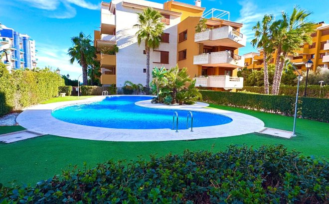 Revente - Appartement -
Torrevieja - Punta Prima