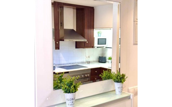 Revente - Appartement -
Torrevieja - Punta Prima