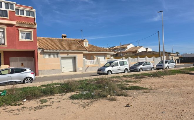 Resale - Villa -
Pilar de la Horadada