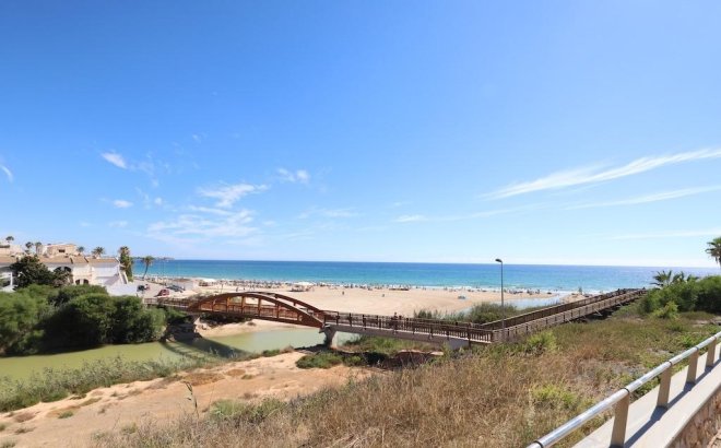 Revente - Penthouse -
Pilar de la Horadada - Costa Blanca