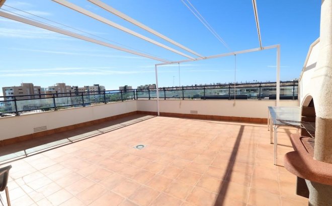 Revente - Penthouse -
Pilar de la Horadada - Costa Blanca