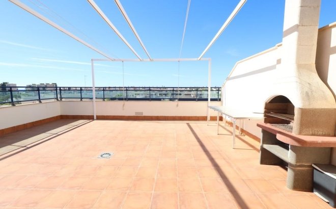 Revente - Penthouse -
Pilar de la Horadada - Costa Blanca