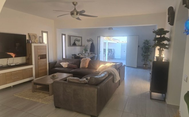 Revente - Villa -
Ciudad Quesada - Costa Blanca