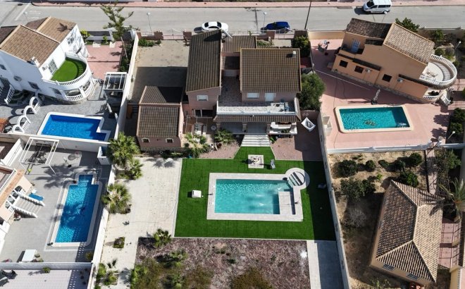 Resale - Villa -
Benijofar - Costa Blanca