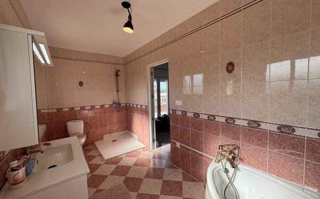 Resale - Villa -
Benijofar - Costa Blanca