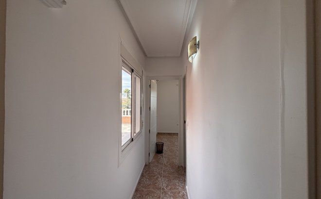 Resale - Villa -
Benijofar - Costa Blanca