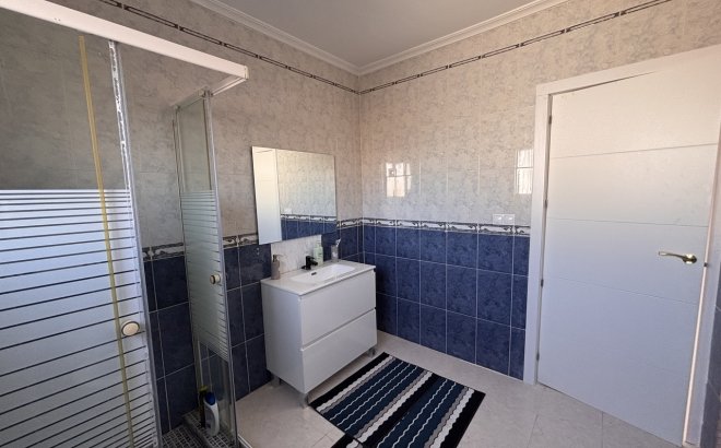 Resale - Villa -
Benijofar - Costa Blanca