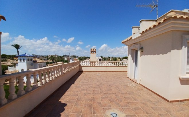 Revente - Villa -
Cabo Roig - Costa Blanca