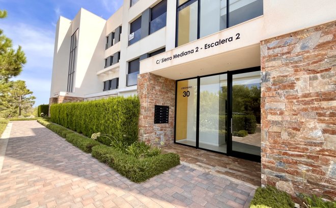 Resale - Apartment -
Las Colinas Golf - Costa Blanca