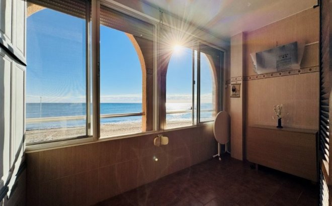 Resale - Apartment -
La Mata - Costa Blanca