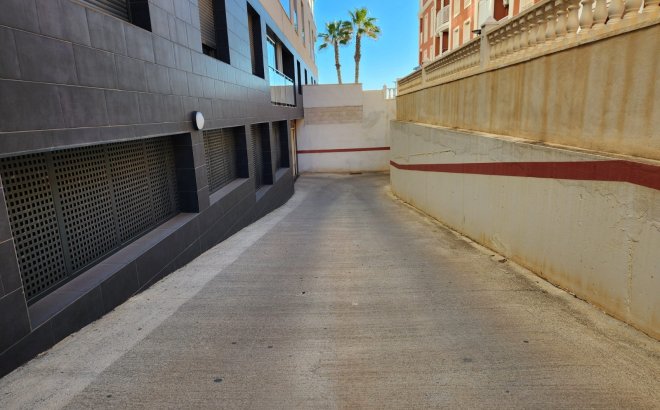 Resale - Apartment -
La Mata - Costa Blanca