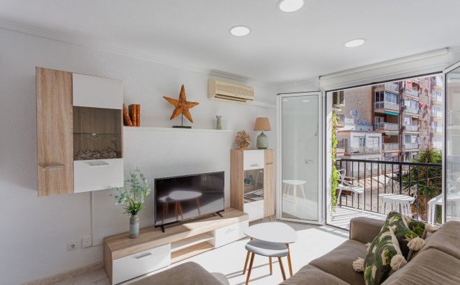 Resale - Apartment -
Torrevieja - Costa Blanca