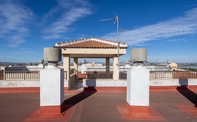 Revente - Appartement -
Torrevieja - Costa Blanca