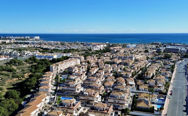Resale - Apartment -
Orihuela Costa - Costa Blanca