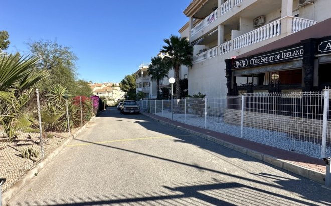 Resale - Apartment -
Orihuela Costa - Costa Blanca