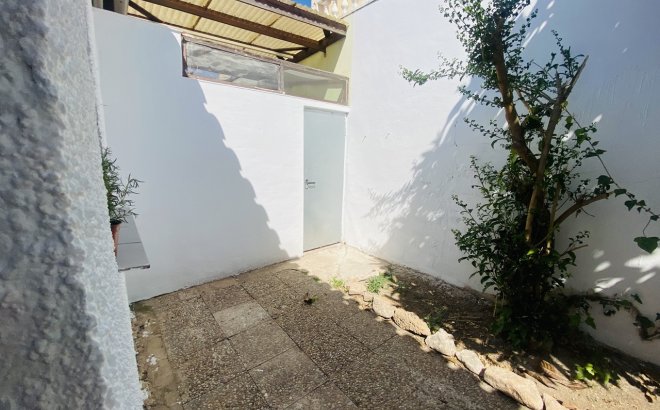 Resale - Bungalow -
Playa Flamenca - Costa Blanca