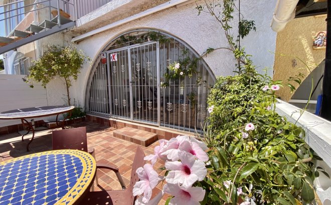 Resale - Bungalow -
Playa Flamenca - Costa Blanca