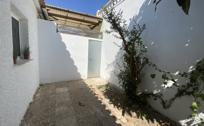Resale - Bungalow -
Playa Flamenca - Costa Blanca