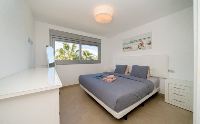 Resale - Apartment -
Vistabella Golf Entre Naranjos - Inland