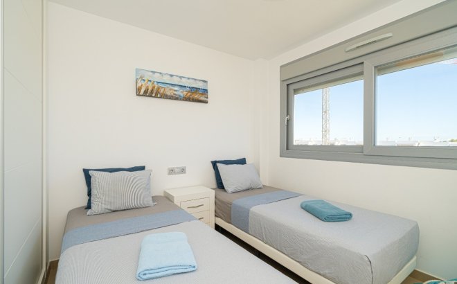 Resale - Apartment -
Vistabella Golf Entre Naranjos - Inland