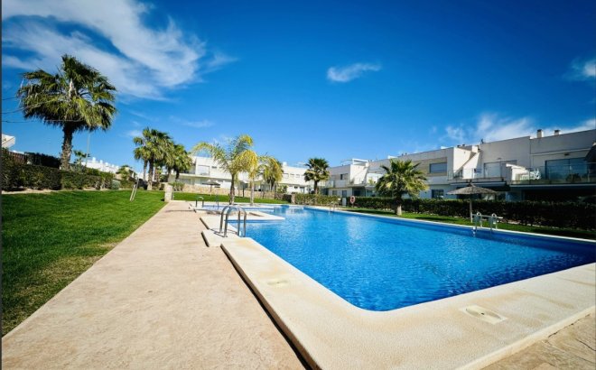 Resale - Apartment -
Vistabella Golf Entre Naranjos - Inland