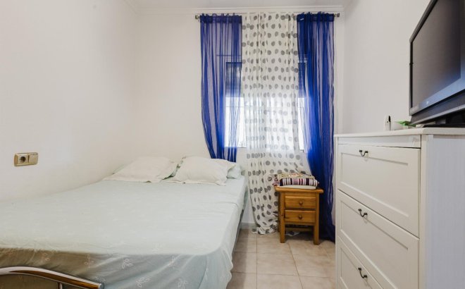 Resale - Villa -
Torrevieja - Costa Blanca