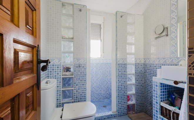 Resale - Villa -
Torrevieja - Costa Blanca