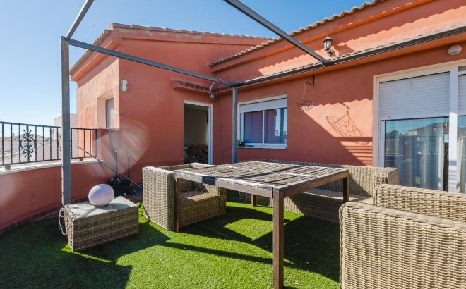 Resale - Villa -
Torrevieja - Costa Blanca