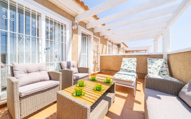 Revente - Semi Detached -
Orihuela Costa - Los Almendros-la Florida