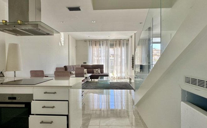 Resale - Villa -
Orihuela Costa - Lomas De Cabo Roig-los Dolses