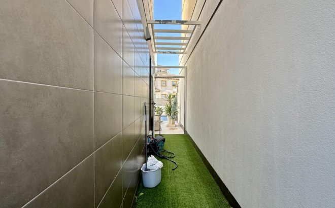 Resale - Villa -
Orihuela Costa - Lomas De Cabo Roig-los Dolses