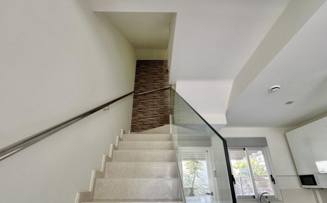 Resale - Villa -
Orihuela Costa - Lomas De Cabo Roig-los Dolses